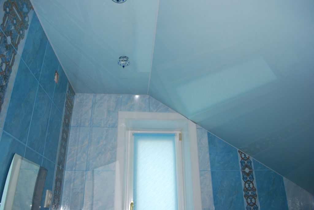 Натяжные потолки в ванной (45 фото): идеальный вариант