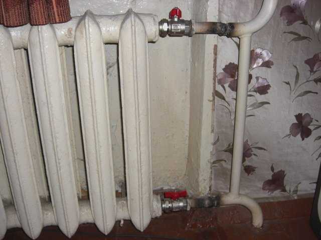 Запорные клапаны для радиаторов