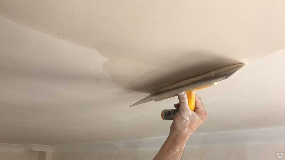 Как правильно шпаклевать потолок: полезные рекомендации, что нужно знать о шпаклевке