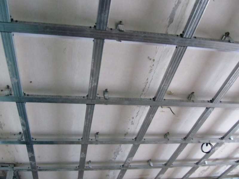 Пошаговая инструкция по монтажу гипсокартона на потолок
