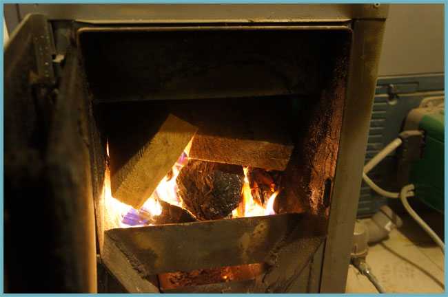 Как топить котел углем: уголь для топки, как правильно топить твердотопливный котел, каким углем лучше топить котел длительного горения, как растопить