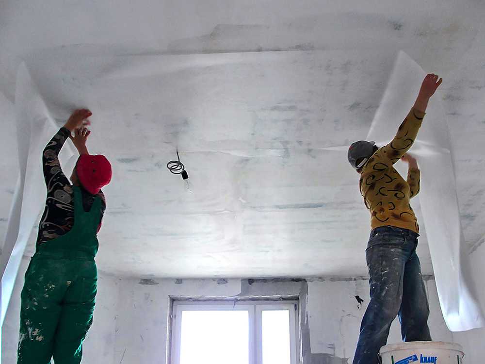 Как заделать трещину на потолке: методы ремонта