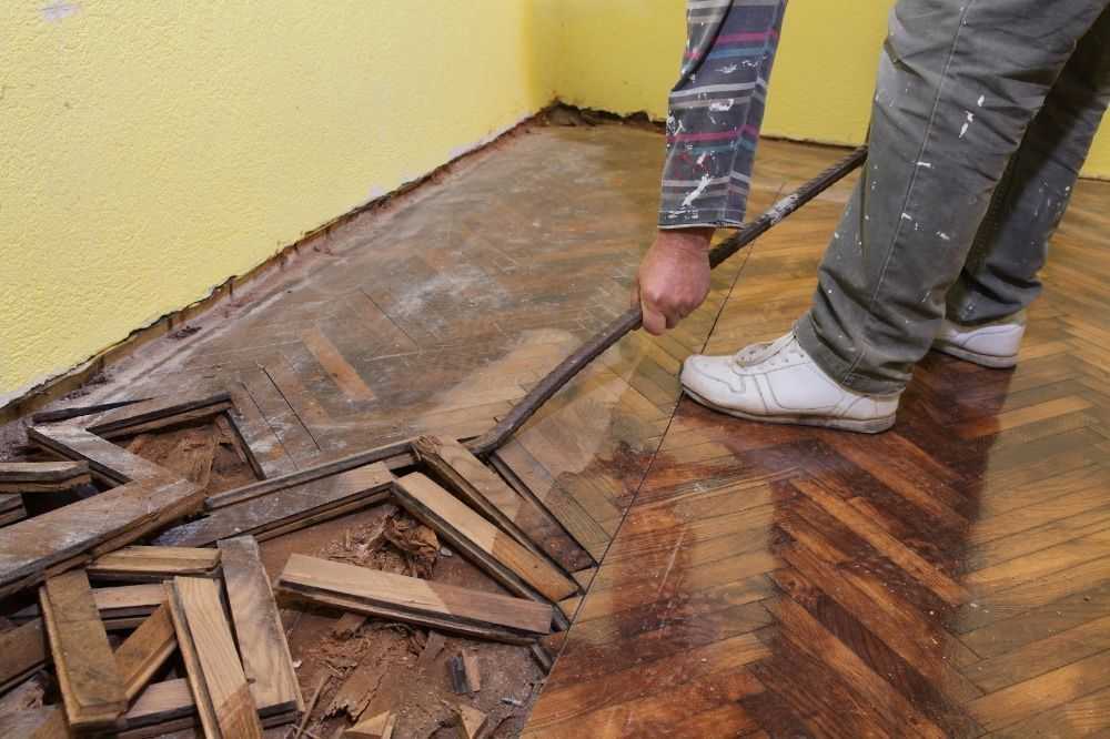 Демонтаж деревянного пола - пошаговая инструкция и важные нюансы
