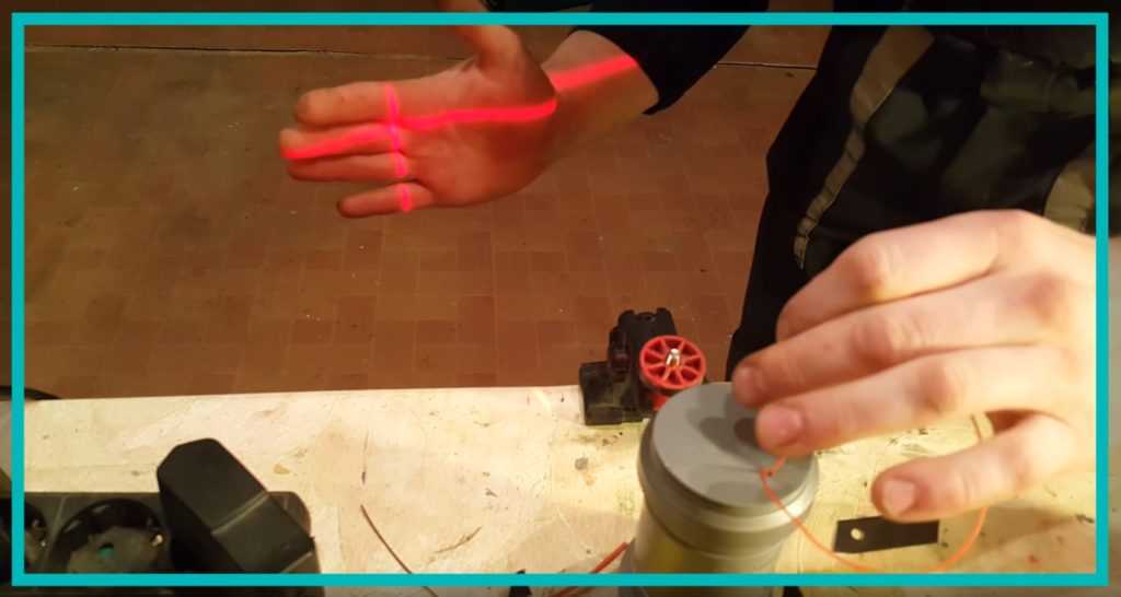 Как сделать лазерный уровень своими руками из подручных материалов