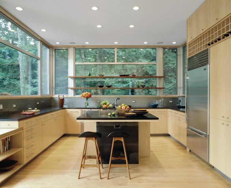 Кухня с окном — правила размещения, особенности оформления и секреты стильного дизайна (110 фото и видео)