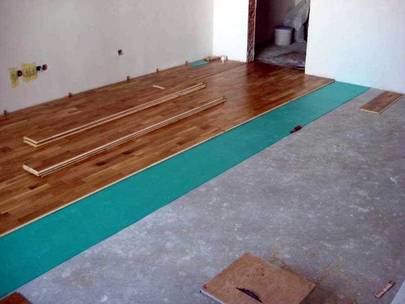 Укладка ламината на бетонный пол: технология проведения монтажных работ