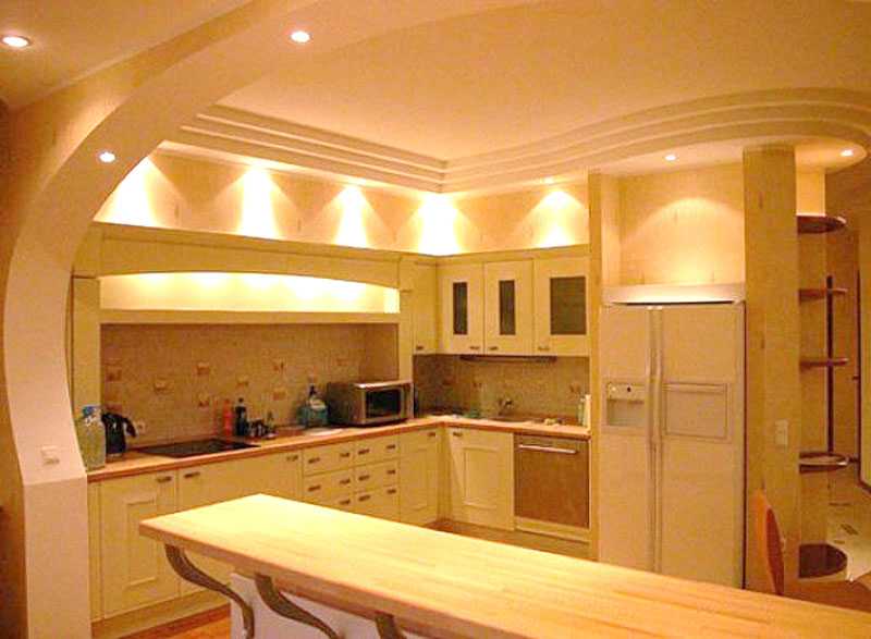 Потолок на кухне из гипсокартона: дизайн подвесного потолка с подсветкой, как сделать потолок из гкл, отделка фигурного потолка