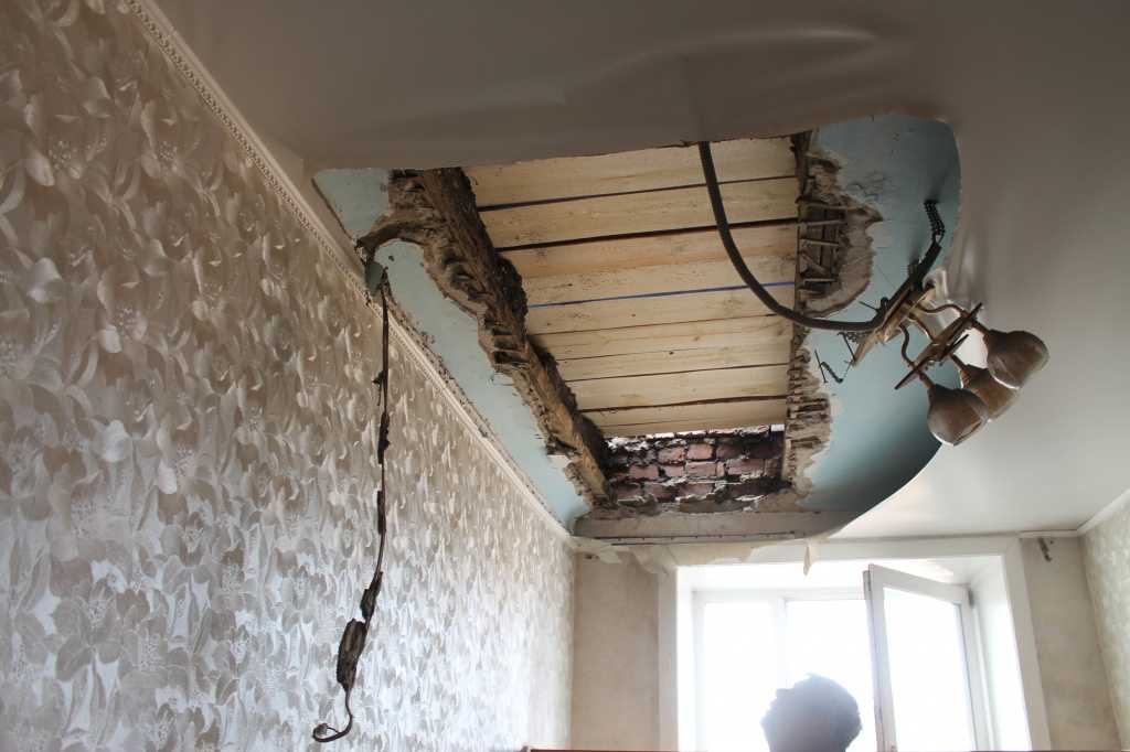 Потолок в сталинке ремонт — только ремонт своими руками в квартире фото, видео, инструкции