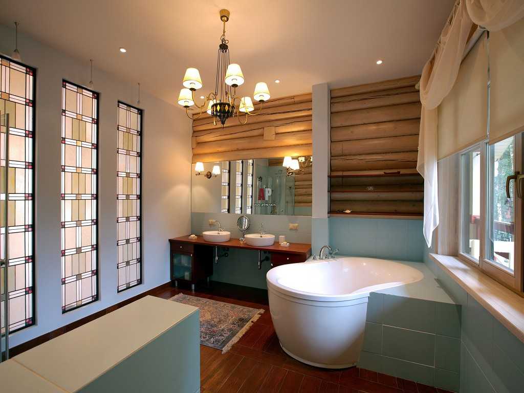 Установка деревянного потолка в ванной комнате - решение, на первый взгляд, не совсем правильное с учетом высокой влажности и пара Но на самом деле, если воспользоваться современными пропитками для дерева, эта задача вполне реализуемая и вопрос только в с