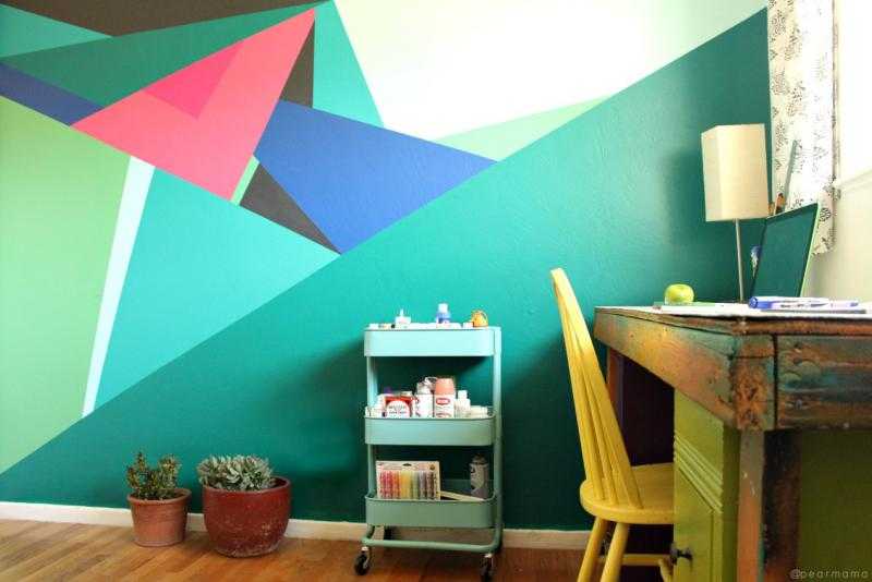 Декорирование стен при помощи красок уже не так актуально, как было раньше Теперь украсить свой дом хочется необычными способами И такой вариант есть – рисунки на стенах мхом