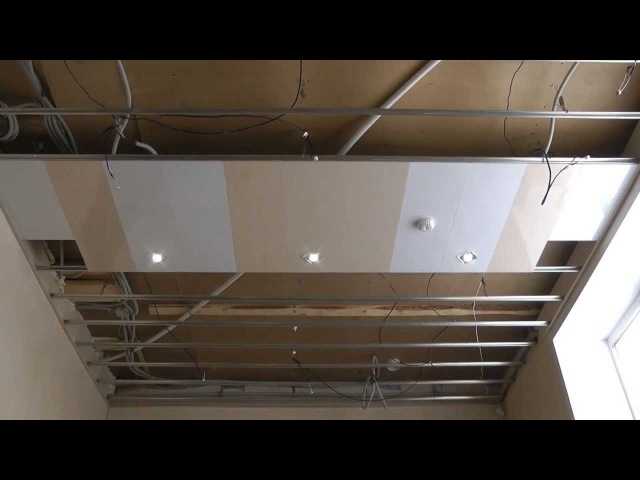 Кассетный потолок: специфика, плюсы и минусы, монтаж | строй легко