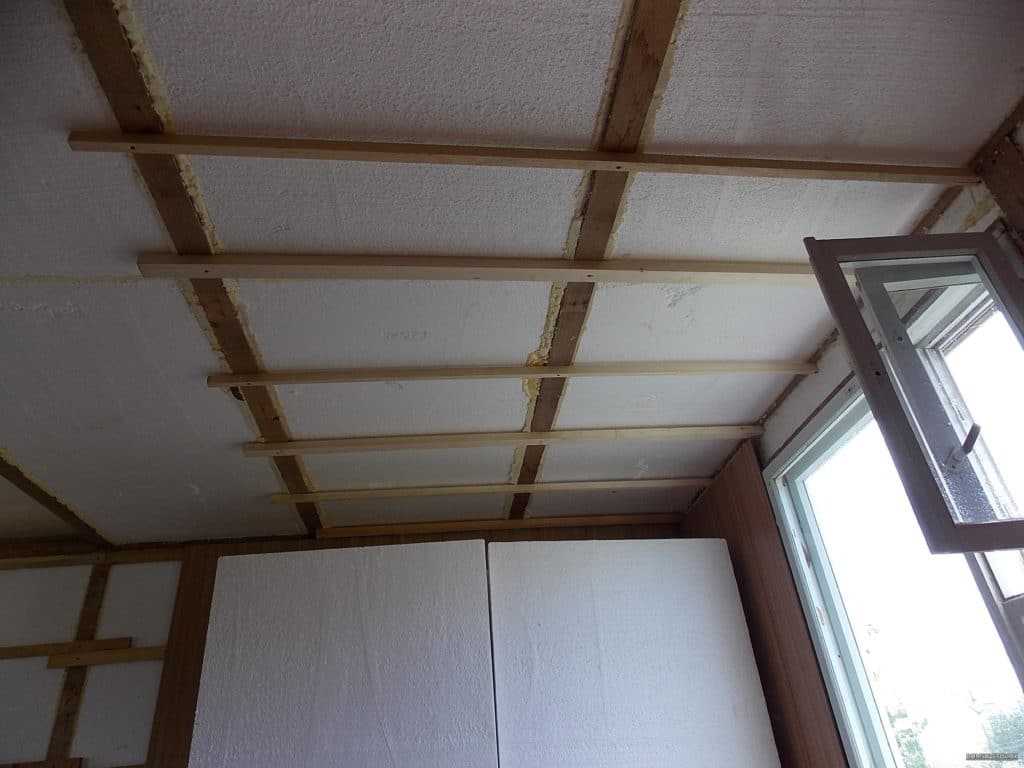 Плюсы и минусы потолка из сайдинга - инструкция по монтажу - блог о строительстве