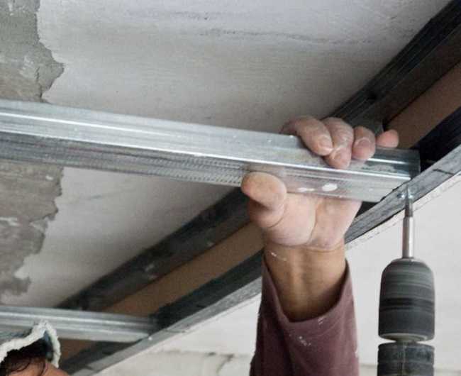 Как выполнить монтаж потолка из гипсокартона своими руками